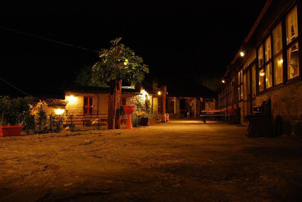 Agriturismo Grotta Dell'Eremita Albano di Lucania Buitenkant foto